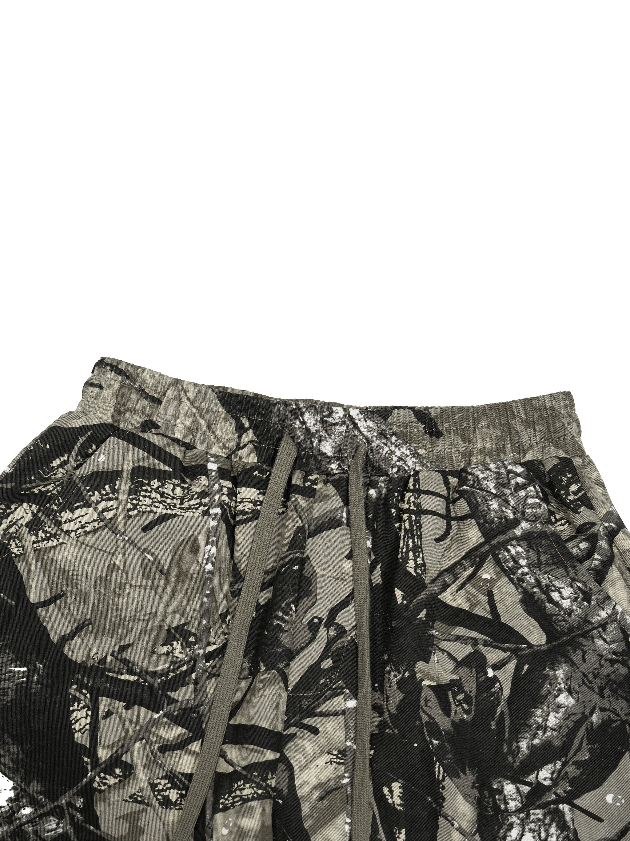 SYNC TREE CAMO BARREL PANTS